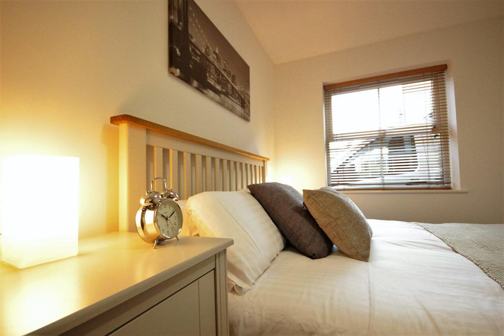 Kings Court Apartment Kingston upon Hull Exterior photo